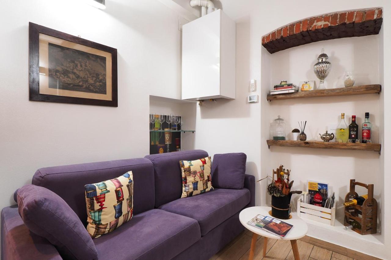 ミラノCentro Storico, Darsena E Duomo - Corso Genova - Italy Flat Vacationアパートメント エクステリア 写真